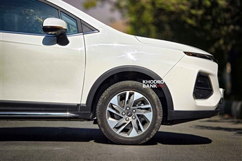 تصویر نمای بسته از طراحی جلو KMC Sr3