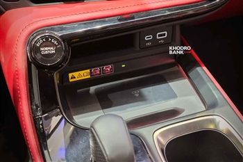 تصویر جزئیات طراحی داخل کابین و امکانات لکسوس NX350