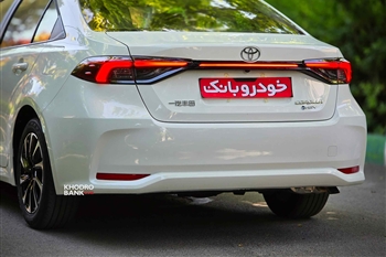 تصویر نمای بسته از طراحی بخش عقب تویوتا کرولا فیس لیفت