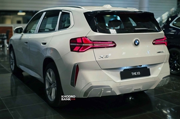تصویر سه رخ عقب چپ BMW X3 xDrive 25L