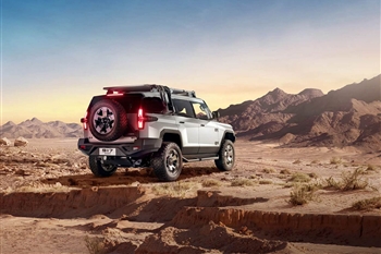 نمای سه رخ عقب دانگ فنگ ام هیرو