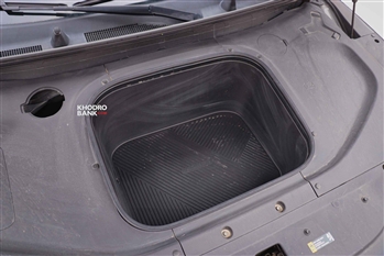 تصویر محفظه بار در قسمت جلو خودرو کیا EV5