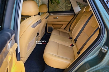 عکس از فضای ردیف عقب در خودرو ارس HM5