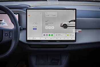 تصویر از طراحی نمایشگر لمسی مرکزی داخل کابین ولوو XC70