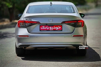 تصویر تمام رخ عقب هوندا سیویک