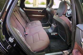 فضای ردیف عقب Volvo S90