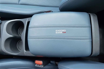 تصویر از جزئیات طراحی از بخش های مختلف در کابین نیسان قشقایی آنر