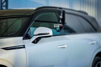 تصویر جزئیات طراحی آینه های جانبی در خودرو ایکس پنگ G9