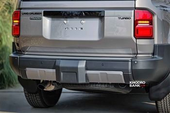 تصویر نمای بسته از طراحی بخش عقب تویوتا پرادو 2025