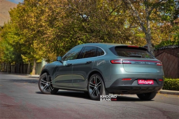 عکس از نمای دور از نمای عقب با زاویه سه رخ عقب چپ ERES HM5