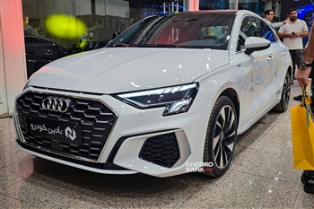 نمای سه رخ جلو آئودی A3L