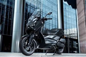 یاماها ایکس مکس - 19