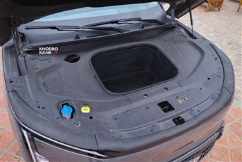 تصویر محفظه بار در قسمت جلو خودرو کیا EV5