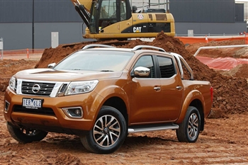 تصویر نمای ظاهری پیکاپ نیسان ناوارا