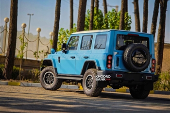 تصویر نمای عقب خودرو BAW 212 نویگیتور از زاویه سه رخ عقب چپ