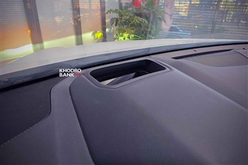 تصویر جزئیات طراحی داخل کابین و امکانات لکسوس NX350