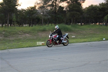 هوندا CB 1300 - 19