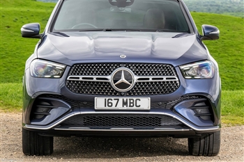 تصویر نمای ظاهری خودرو مرسدس بنز GLE 450 Coupe