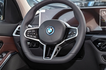 بی ام و i3 eDrive 35L - 8