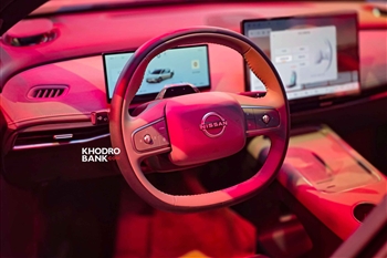 تصویر طراحی داشبورد و فرمان از دید راننده در نیسان N7