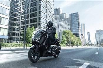 یاماها ایکس مکس - 11