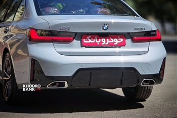 نمای عقب ب ام و 325i