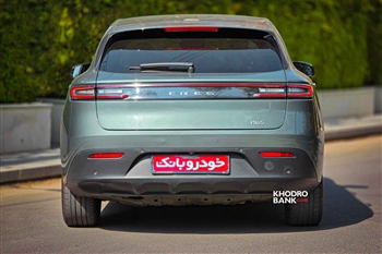 عمس تمام رخ عقب ماشین ارس اچ ام 5