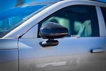 تصویر نمای بسته از طراحی آینه های جانبی خودرو ولوو XC70