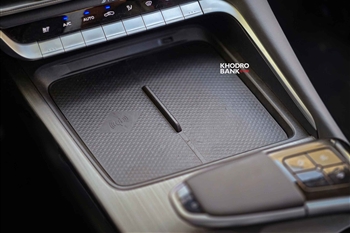 تصویر جزئیات و امکانات داخل کابین چانگان UNI-T