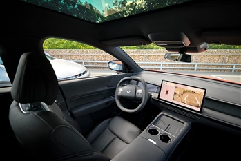 ایکس پنگ G6 - 15