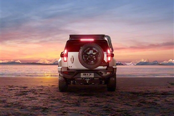 نمای عقب دانگ فنگ ام هیرو