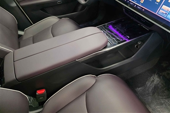  تصویر نمای داخل کابین مزدا EZ-60