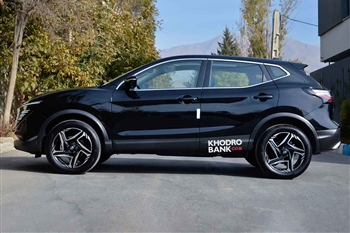 تصویر نمای جانبی چپ خودرو نیسان قشقایی آنر