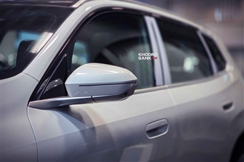 تصویر آینه جانبی خودرو BMW X3 xDrive 25L