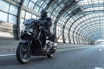 یاماها ایکس مکس - 9