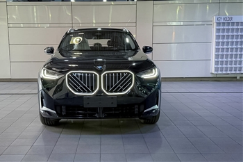BMW X3 xDrive 25L Luxury Package - 1