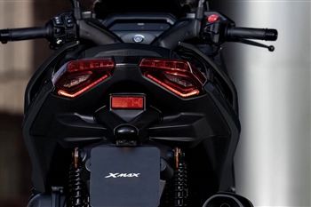 یاماها ایکس مکس - 16