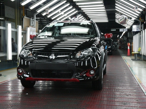 تولید خودرو در پارس خودرو هشت درصد افزایش یافت