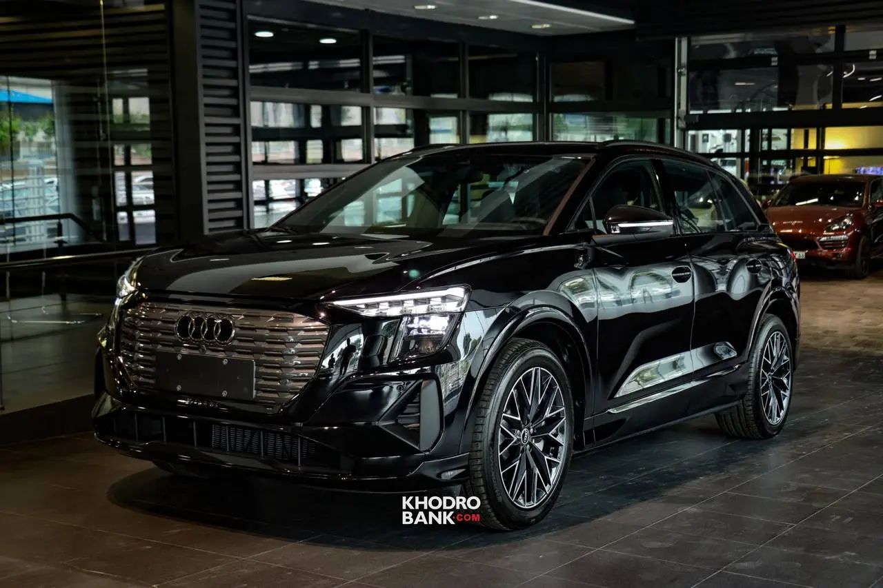 آغاز فروش آئودی Q4 و Q5 E-Tron توسط معین خودرو + جدول و شرایط در آبان 1404