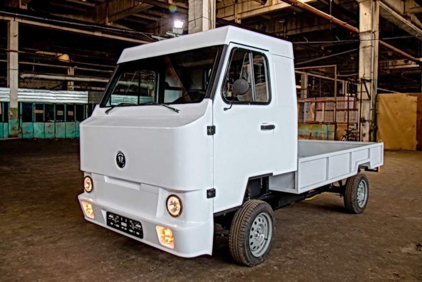 اولین کامیون برقی با چهره ای عجیب در قرقیزستان به تولید رسید