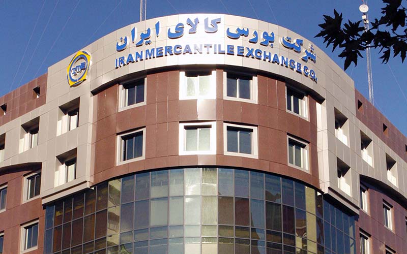 افزایش دفعات عرضه ایران خودرو در بورس کالا از یک روز در هفته به دو روز  