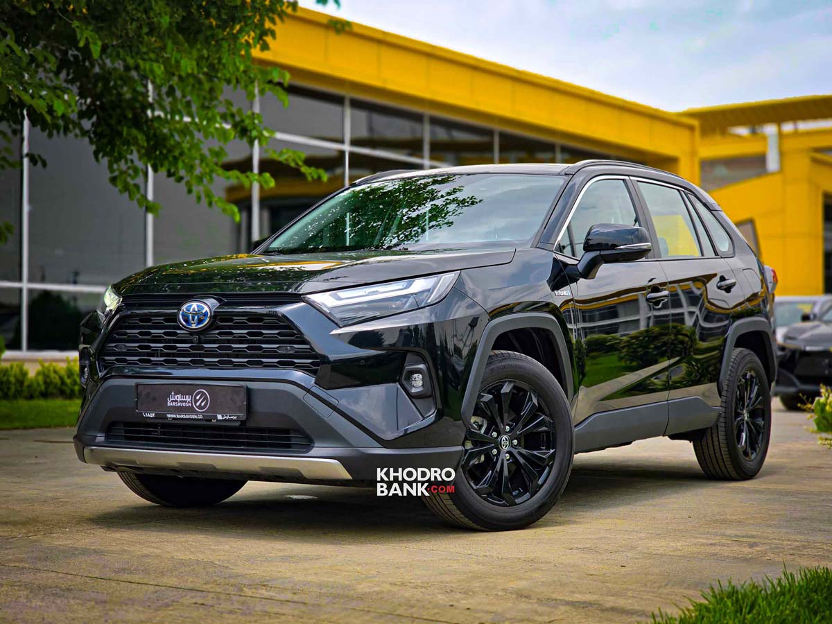 کاهش قیمت‌ها با عرضه‌ی مناسب خودروهای وارداتی