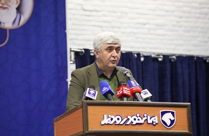 خطیبی از عرضه خودرو با کیفیت و اتوماتیک به تاکسی رانان خبر داد
