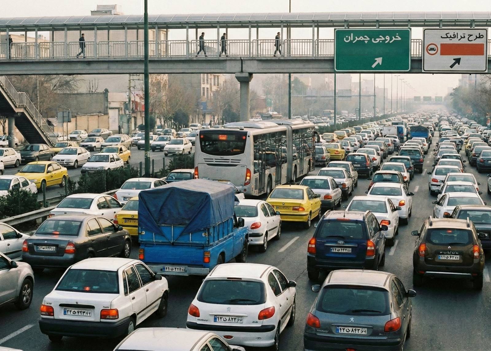 چراغ سبز در روزهای خاکستری؛ معافیت خودروهای برقی و هیبریدی از طرح زوج و فرد درب منازل