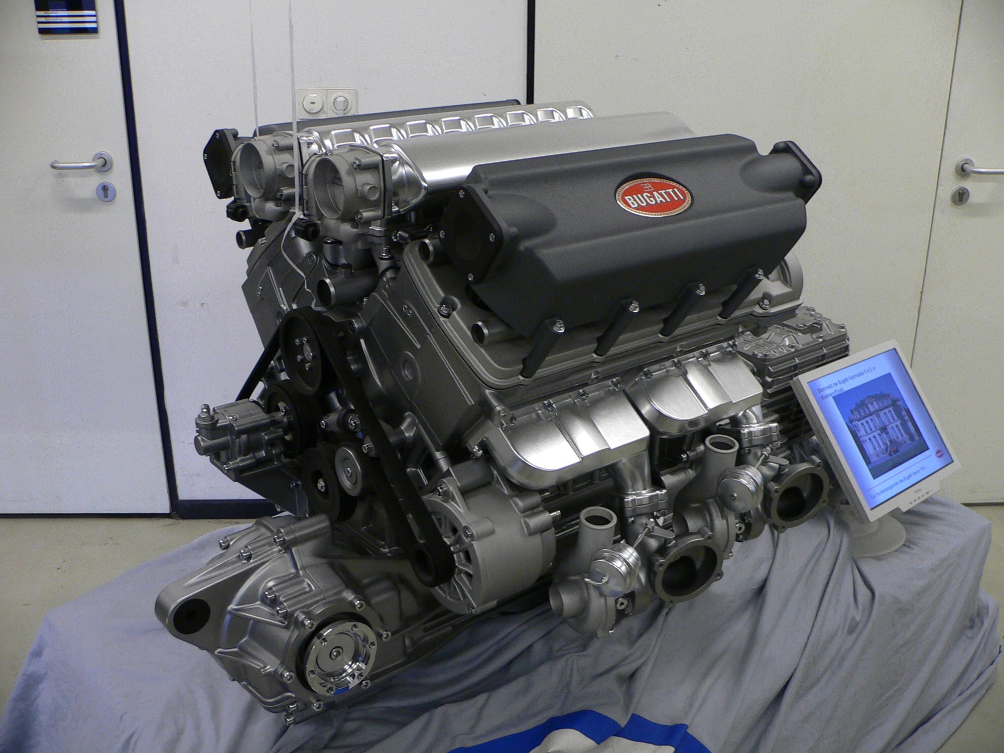 از موتور W16 بوگاتی تا پایان دهه ۲۰۲۰ استفاده خواهد شد