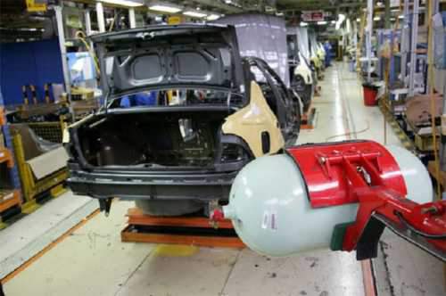 میزان تولید خودروهای دوگانه سوز ایران خودرو افزایش پیدا می کند