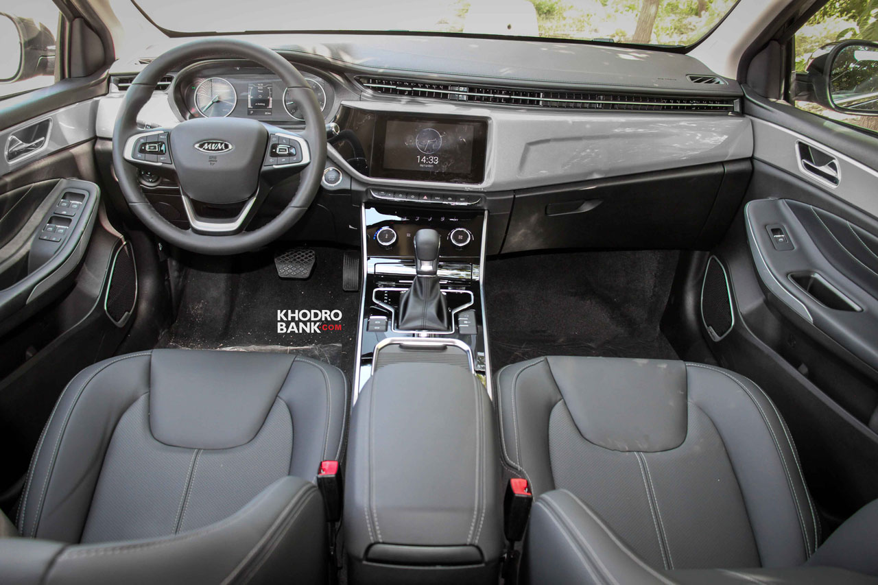 طراحی متفاوت کابین خودروی آریزو 5 جدید را ببینید