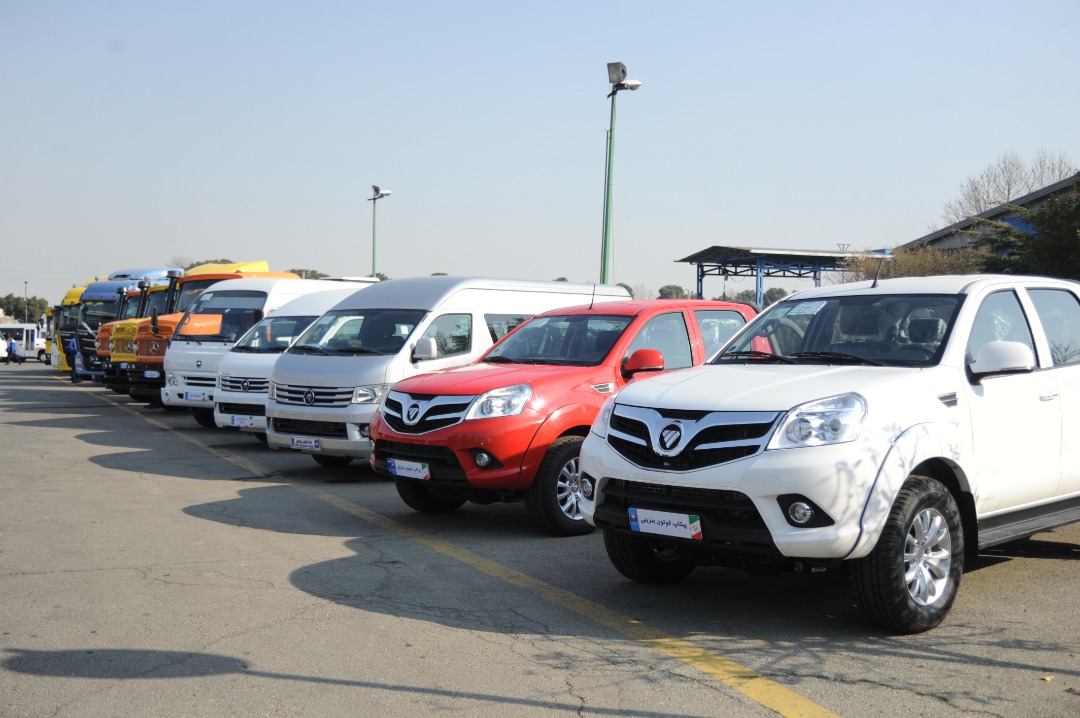 ایران خودرو دیزل از تولید ۸۲۰۰ دستگاه خودروی تجاری و محصولات جدید در راه بازار خبر داد
