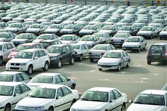 ستاد تنظیم بازار مجوز افزایش قیمت خودرو را صادر می‌کند
