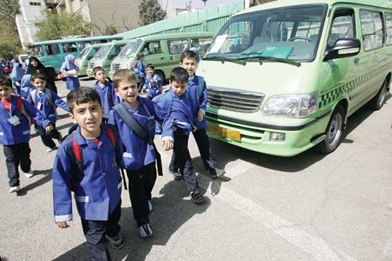 رانندگان سرویس مدارس برای سهمیه سوخت ثبت نام کنند